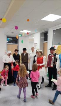 Kulturni dan z otroci v vrtcu Podgrad2